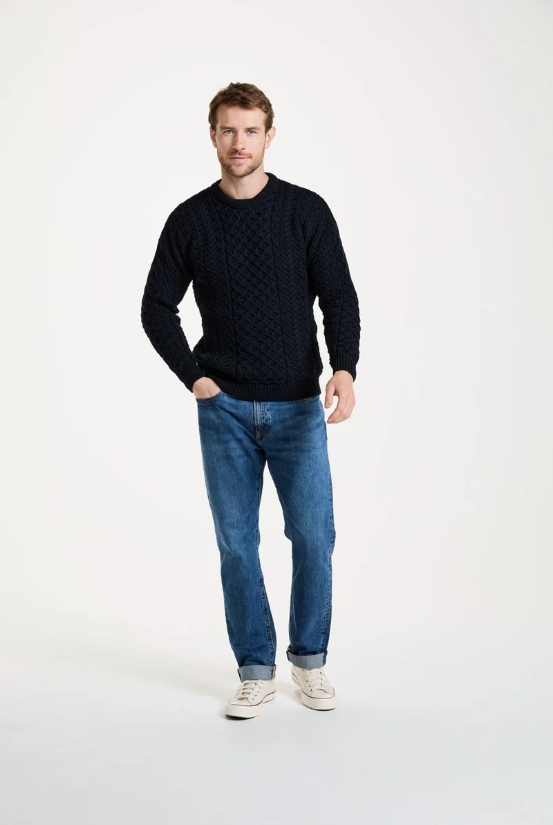Inisheer Traditional Mens Merino Aran Sweater - Navy