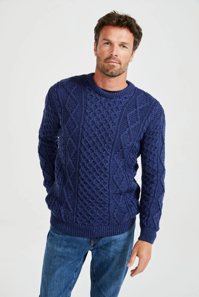 Éireann Mens Traditional Aran Supersoft Merino Sweater - Navy