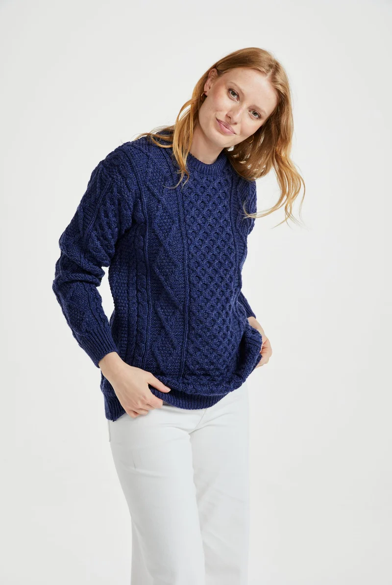 Éireann Ladies Traditional Aran Supersoft Merino Sweater - Navy