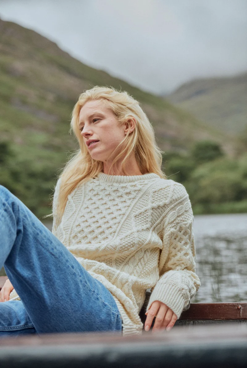 Éireann Ladies Traditional Aran Supersoft Merino Sweater - Cream