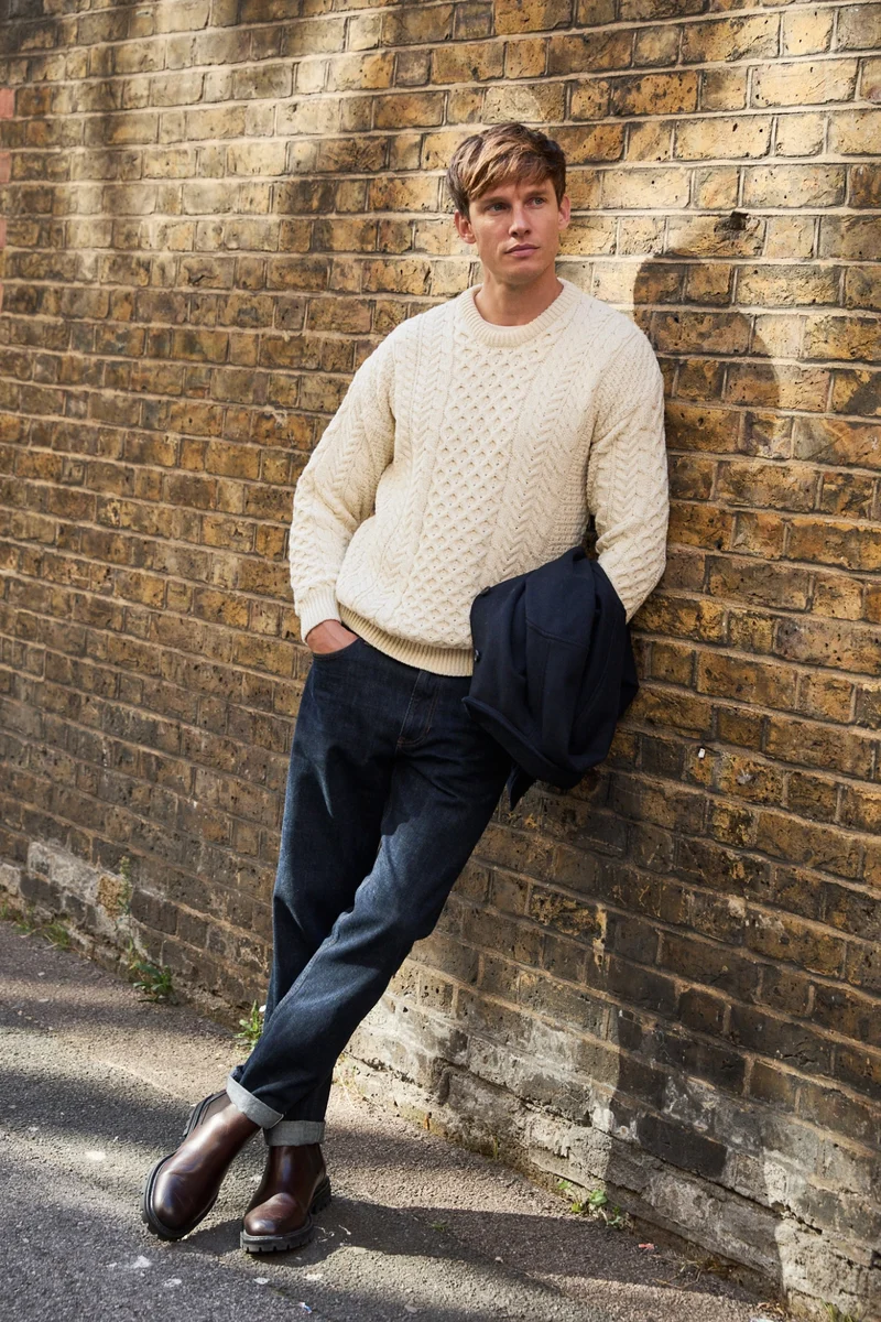 Inisheer Traditional Mens Merino Aran Sweater - Cream