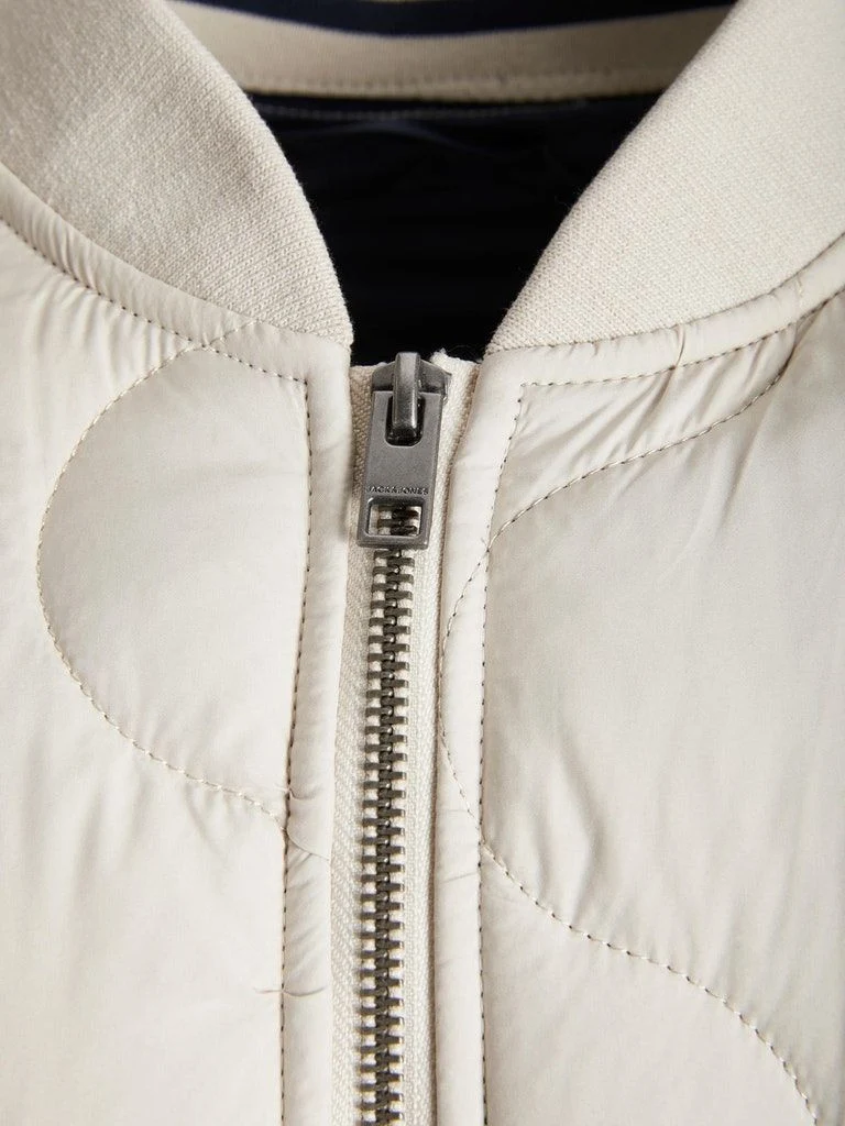 JJLINER BOMBER